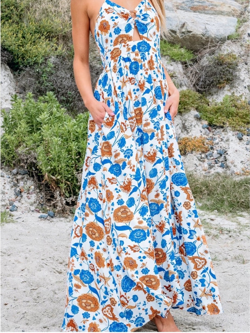 Cupshe White Maxi Dress with Blue & Brown Floral Print